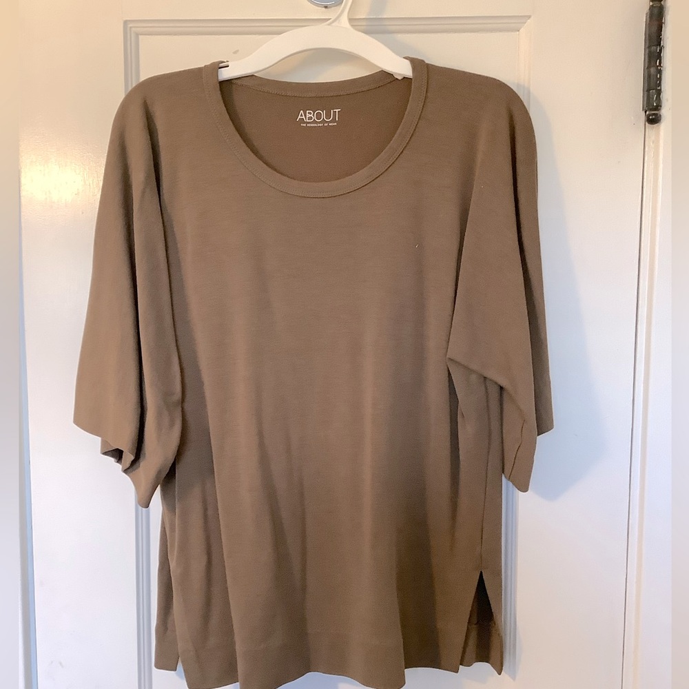 About casual tee shirt blouse